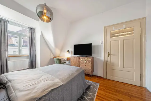 Nymphenburger Strasse 107aDE-02-016-001HF 2