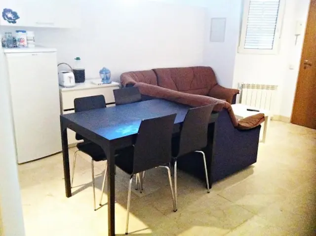 apartment near Calle Jarama 4