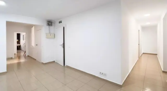 apartment in Barrio Gótico (Ciutat Vella) 1