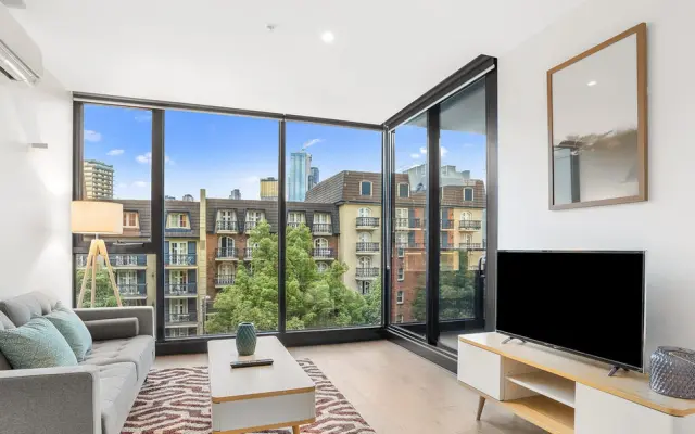 228/23 Blackwood Street 3