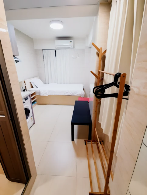 Kingston Building, Causeway Bay Boutique Apartment 3