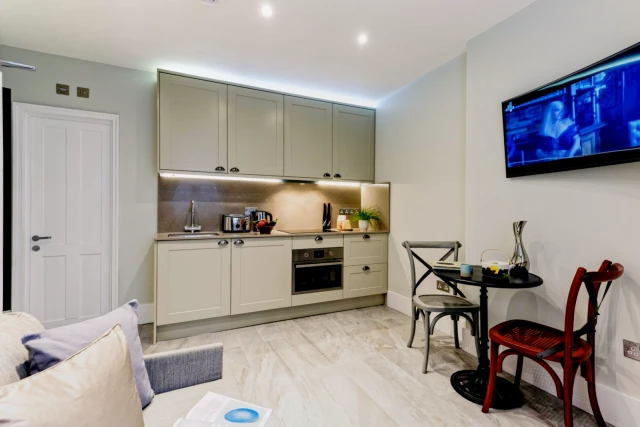 studio in Marylebone 1