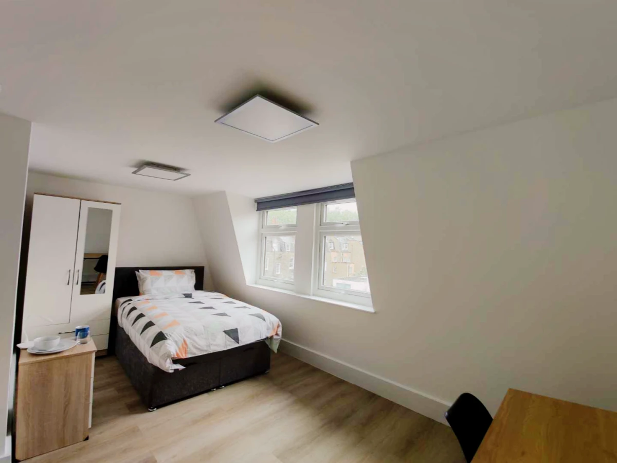 Lnt Bloomsbury House - London student accommodation