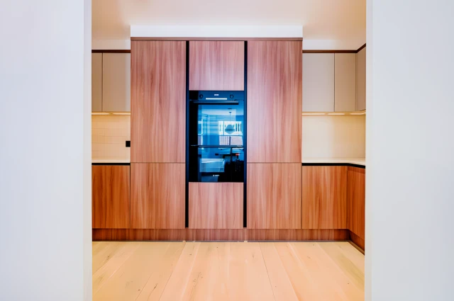 Elsham Road 16510# 3