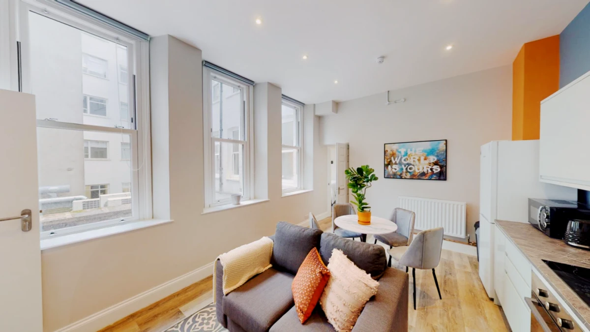 Pitville Place, BS8 1QP 0
