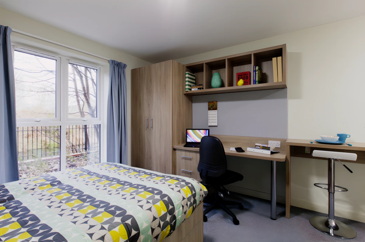Selly Oak Court - chỗ ở sinh viên tại Birmingham