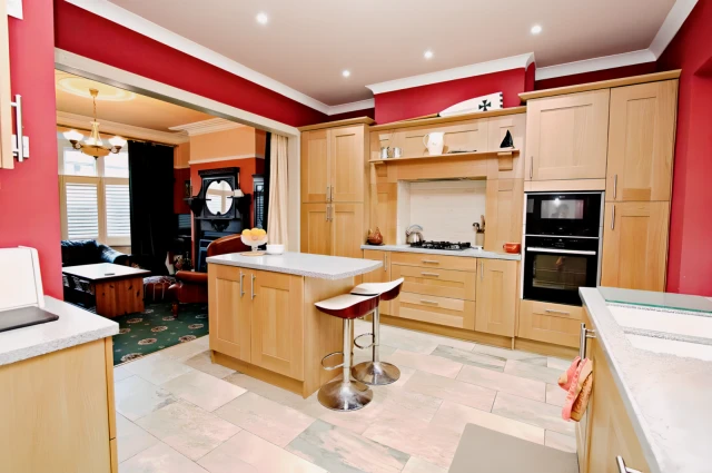Sherburn Road, DH1 2JW 3