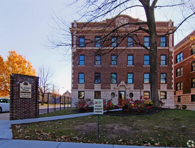 St. Luke's Plaza Apartments