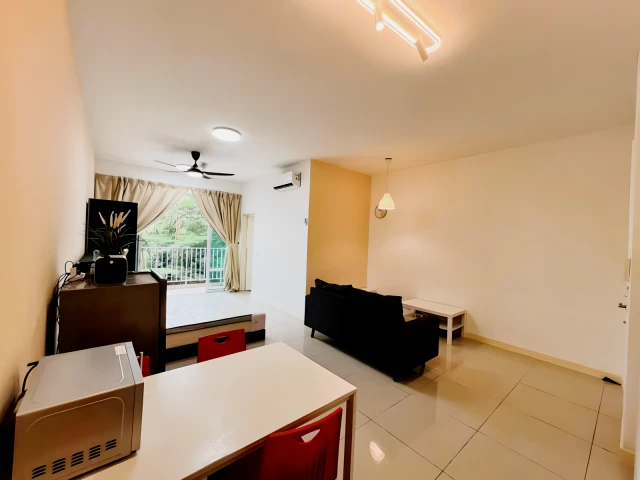 Greenfield Regency Service Apartment Near UTM 4