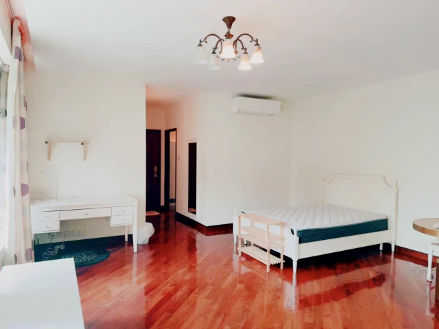 12/F, Block E, Brilliant Garden