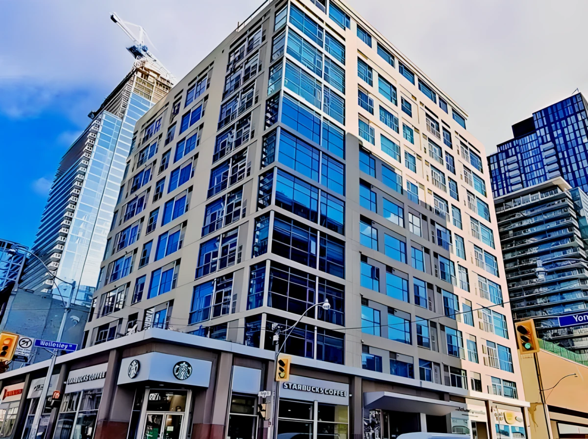 506-8 Wellesley St E 0