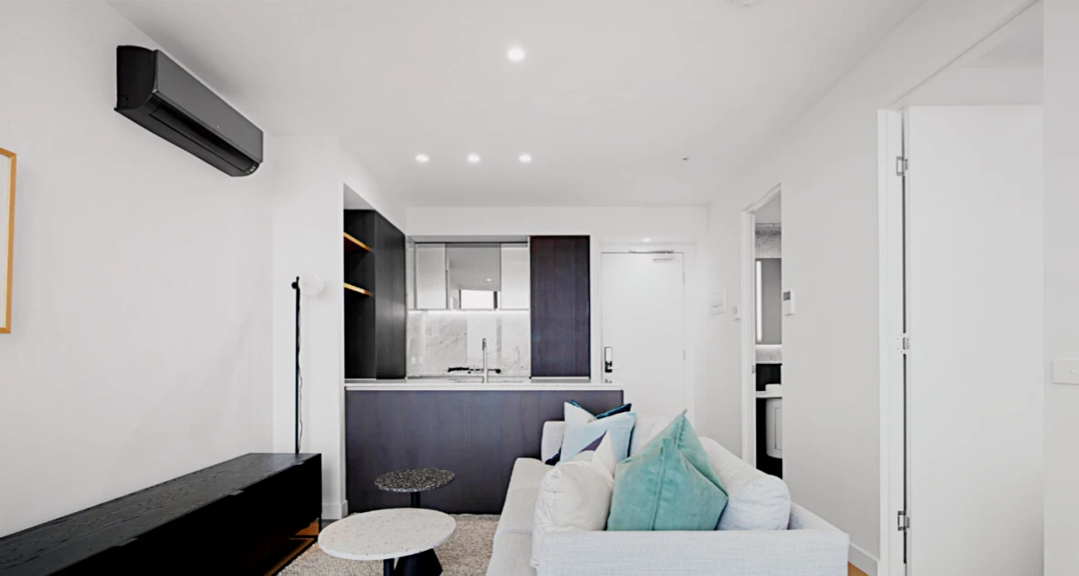 8402/228 La Trobe Street 0