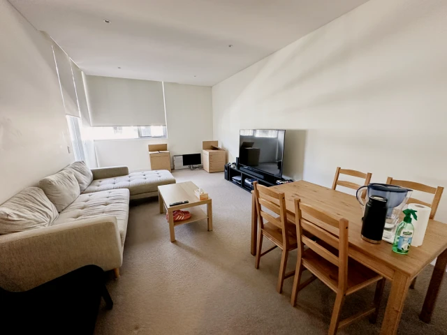 131 Ross Street 1