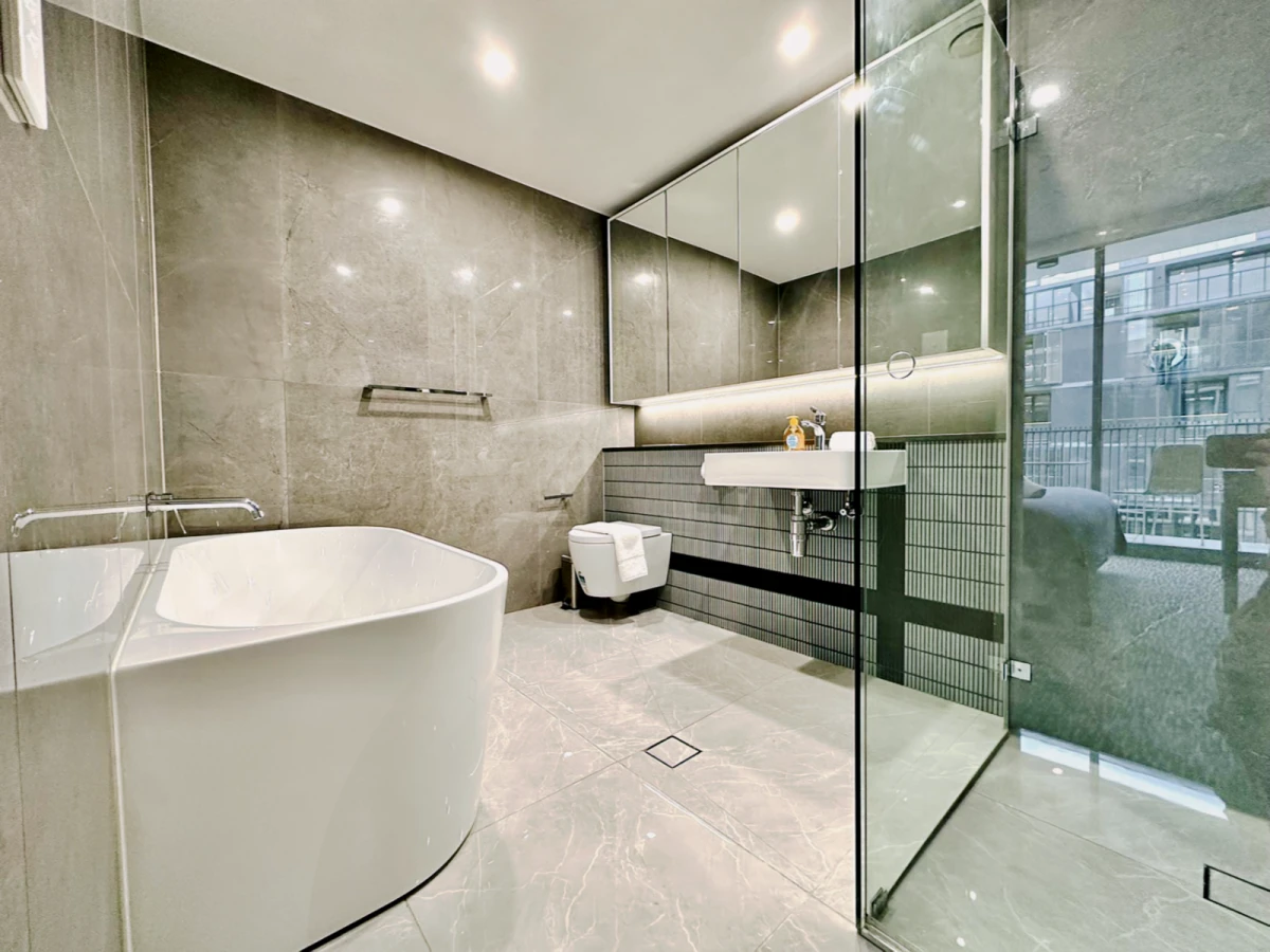 413/19 George Julius Av - Sydney student accommodation - 3 bed 2 bath
