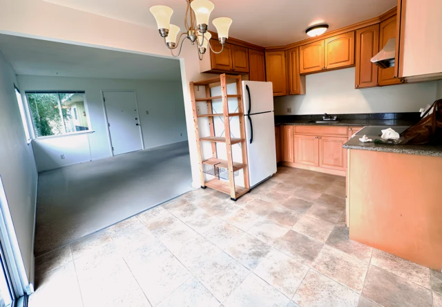 3424 Yosemite Ave 4