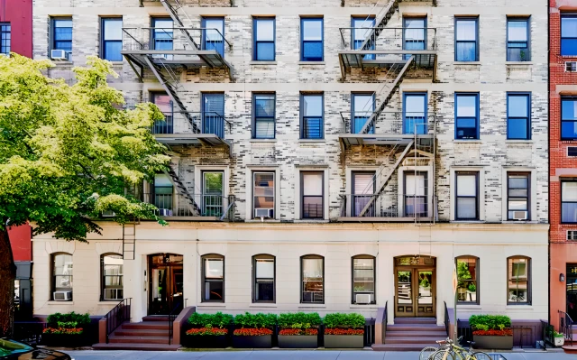 240 West 4th Street 1