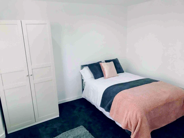 7a Gainsborough Road, L15 3