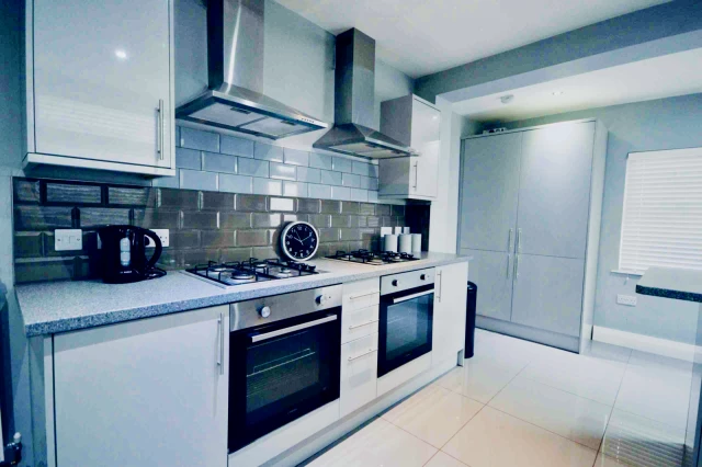 88 Woodcroft Road, L15 2