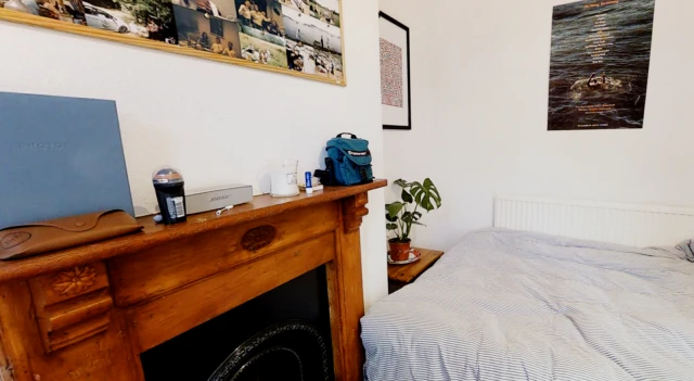 Clarendon Park Road, LE2 3AN 2