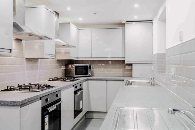 86 Langton Road, L15 3