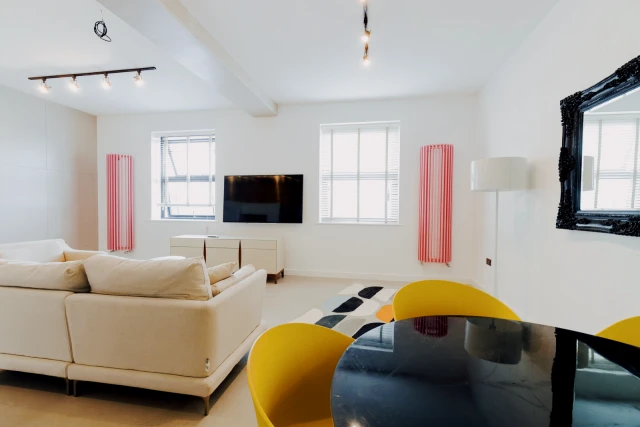 Flat 1 , Canal House , LE11 1AW 1