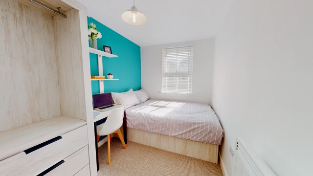 Flat 3,, St Ann's Place, LS5 3LF