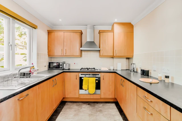 Grove road, NR1 3RW 1