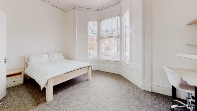 Rufford Road, L6 3BE 2