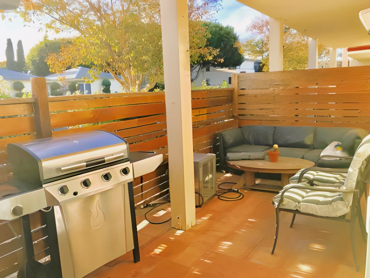 2300 Oak Street #2 0