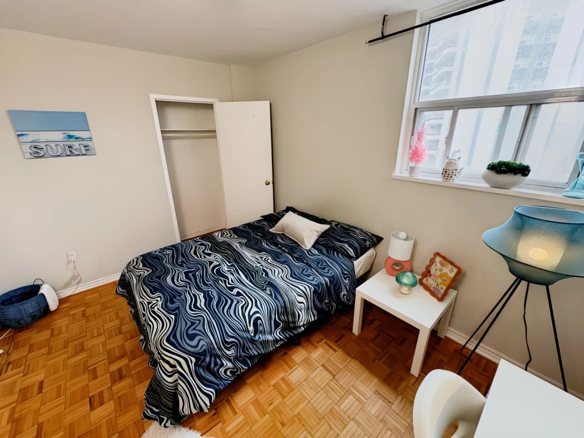 Sky Residence - Wellesley St E & Parliament St - Toronto student accommodation