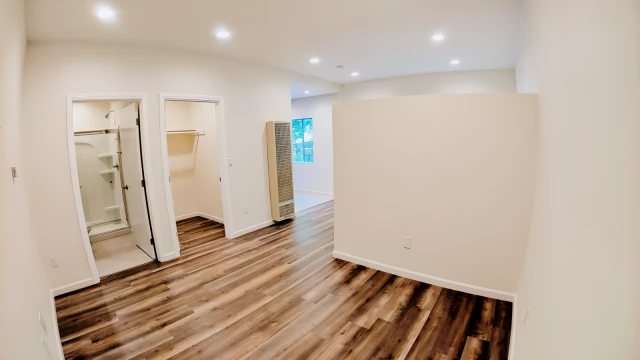 841 W. 23rd St. 1