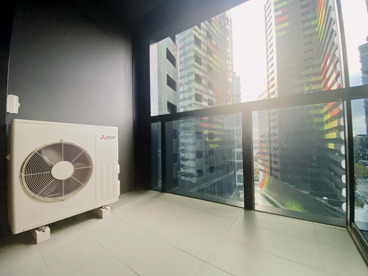 1002/160 Victoria Street 0