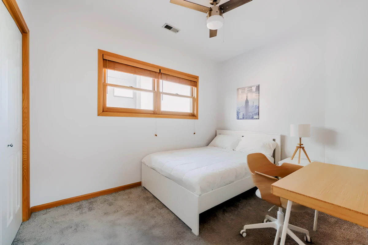 1359 West Hubbard Street - Chicago student accommodation