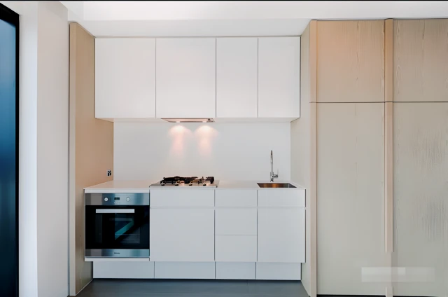 8 Pearl River Road, Docklands 4