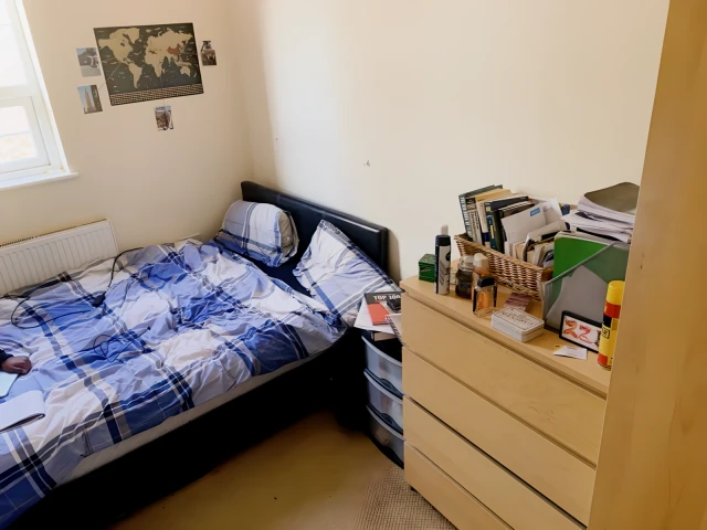 Raglan Road 22040# 4