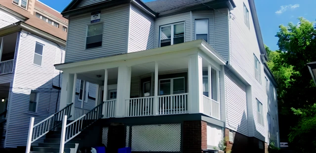 1524 East Genesee St Apartment 2 1