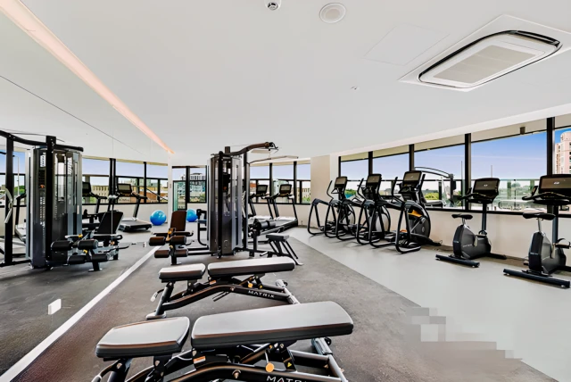 23 MacKenzie Street 1