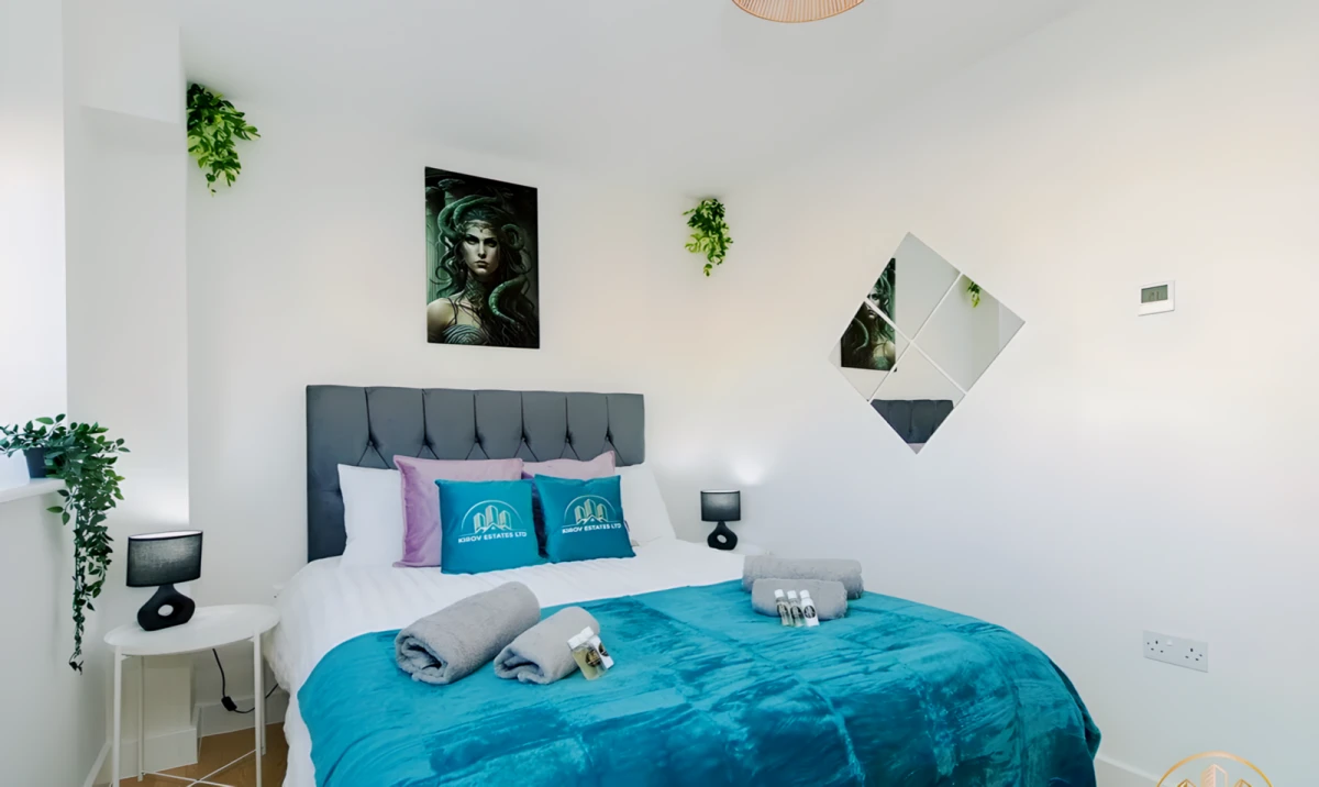 Medusa Apartment - The Gaze of Town - Southampton student accommodation - 1 bedroom 1 bathroom