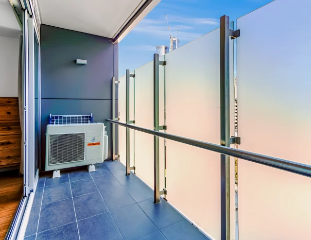 77 Cardigan Street 3