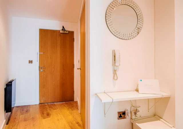 apartment near Blonk St 1