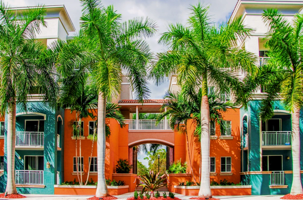 Red Road Commons - Miami student accommodation