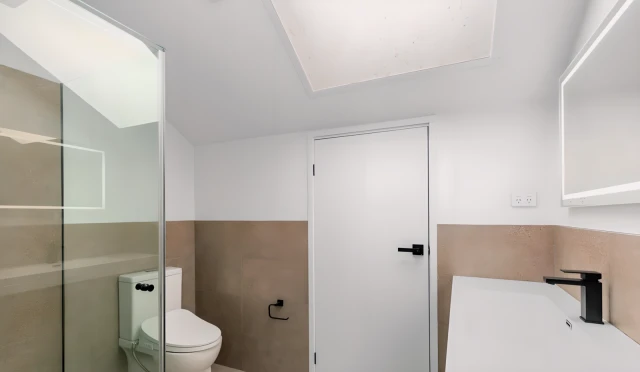 106 Southbank Boulevard 1