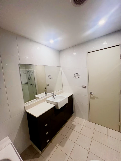 12 Broome St 1