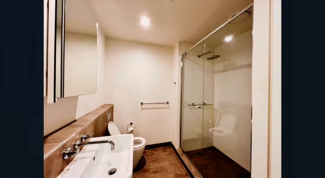 28 Bouverie Street 3