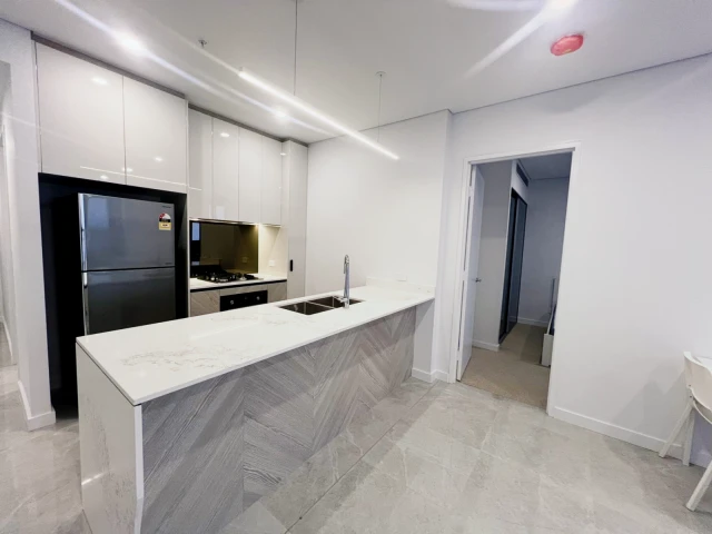 4 Finch Dr 4