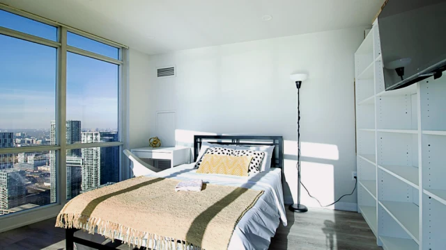 Liwinco - The City Place (11 Brunel Court) 3