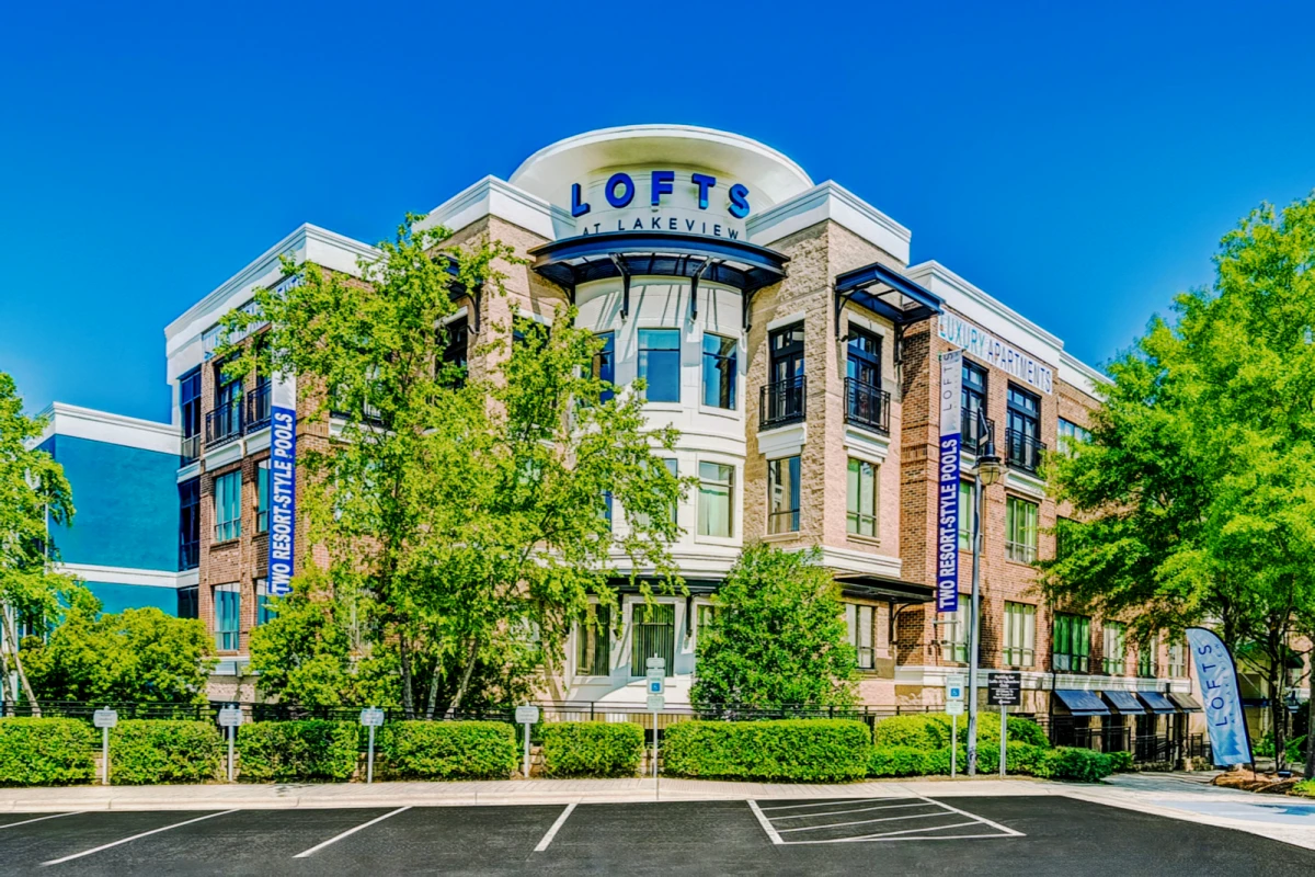 Lofts at Lakeview Apartments - Durham student accommodation