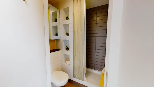 uhomes.com | Student Accommodation, Housing, Flats, Apartments for Rent