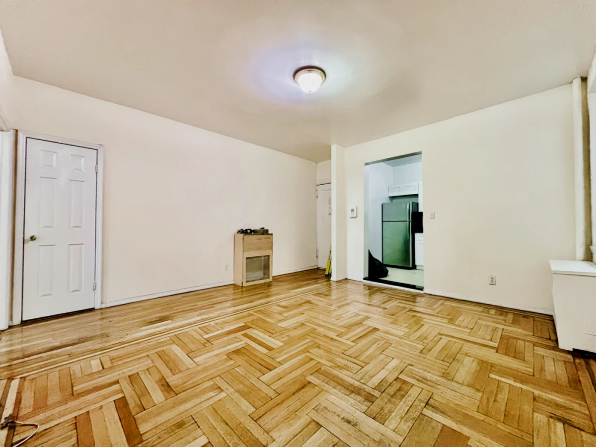 536 Fort Washington Avenue 0