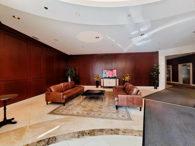 200 Rideau Street 3
